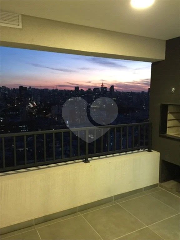 Excelente apartamento à venda e locação no Brás