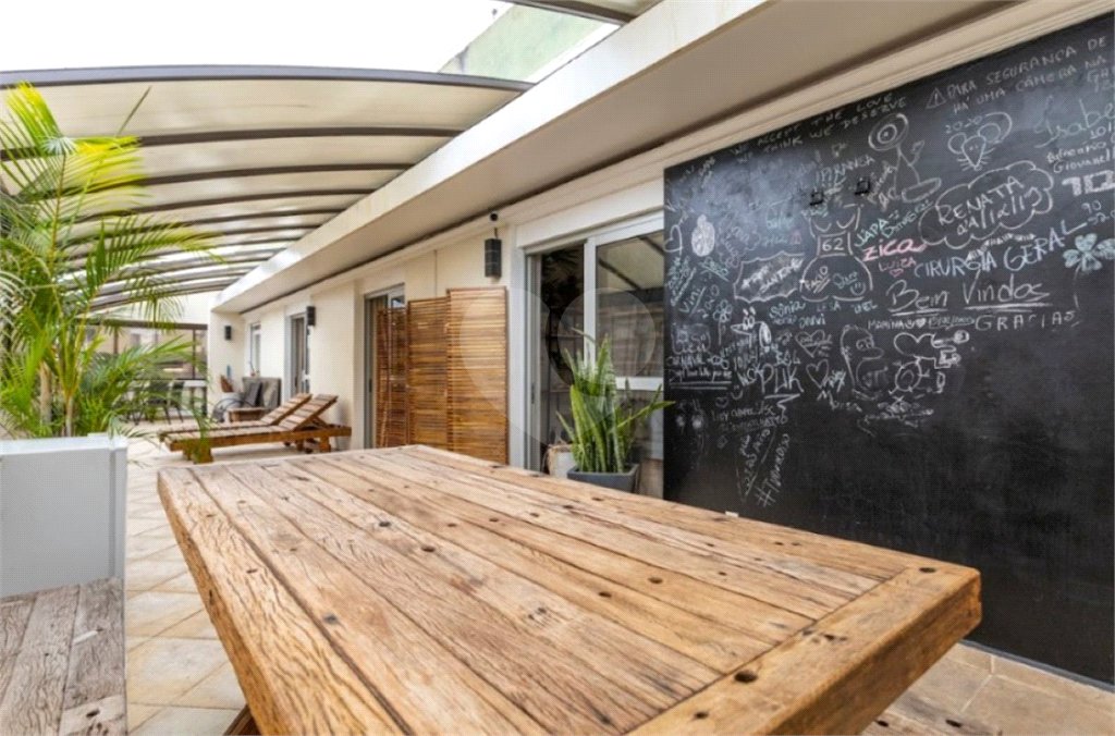 Cobertura para Locação e Venda com 330m² - Bela Vista