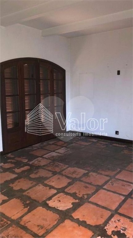 CASA À VENDA COLOCADA COM A SANTA CASA