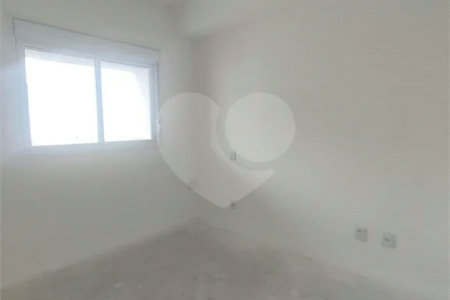 Ótimo apartamento com 58m², 2 quartos, varanda e 1 vaga de garagem próximo ao Hospital A. C. Camargo na Liberdade!