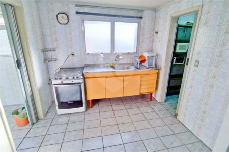 Apartamento para alugar na Vila Mariana, 2 quartos, 2 banheiros, 2 vagas