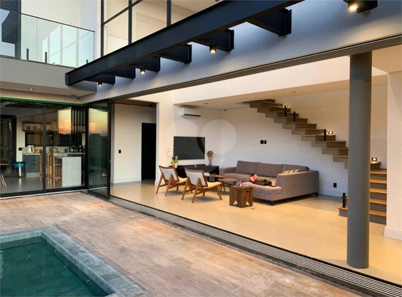 Casa à venda com 4 suítes,  no condomínio Villas do Golfe, Itu - SP