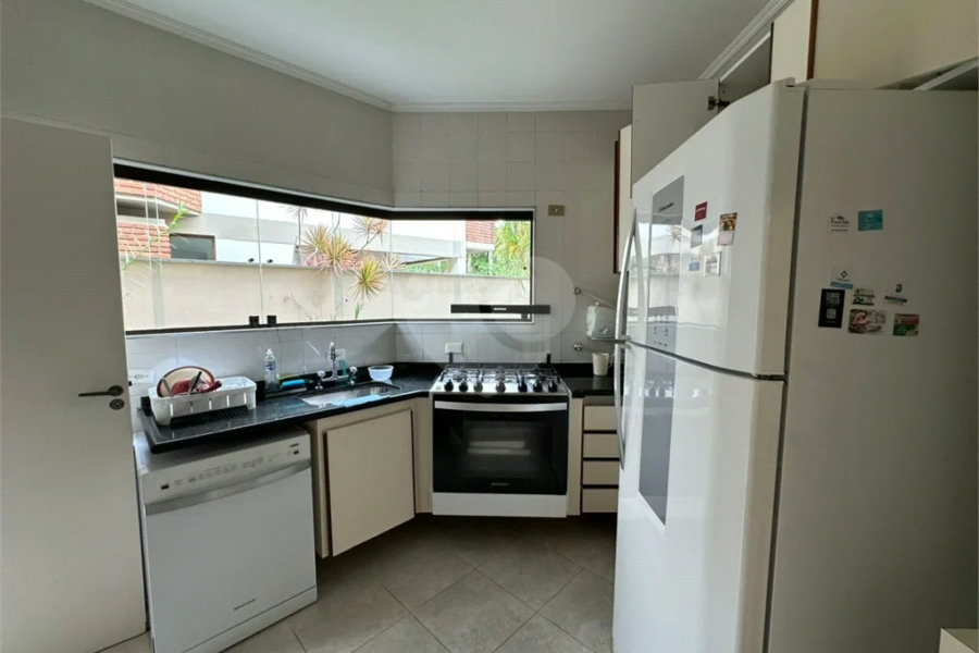 Casa à venda com 4 suítes em Riviera de São Lourenço, Bertioga, SP