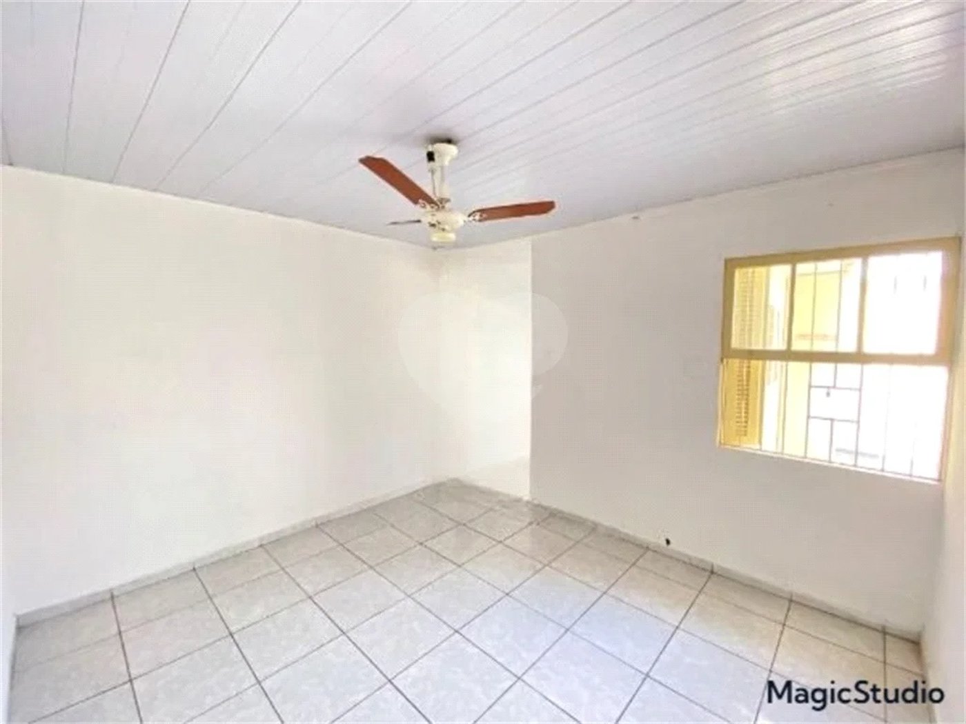 Casa com 224m², 3 dormitórios, 4 vagas, à venda na Vila Ema.