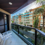 Apartamento à venda com 5 quartos, sendo 3 suítes,  em Riviera de São Lourenço, Bertioga, SP