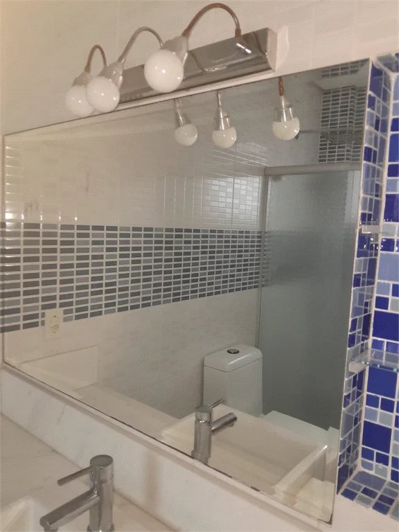 Casa à venda ou para alugar com 4 suítes em Chácaras São Carlos, Cotia, SP