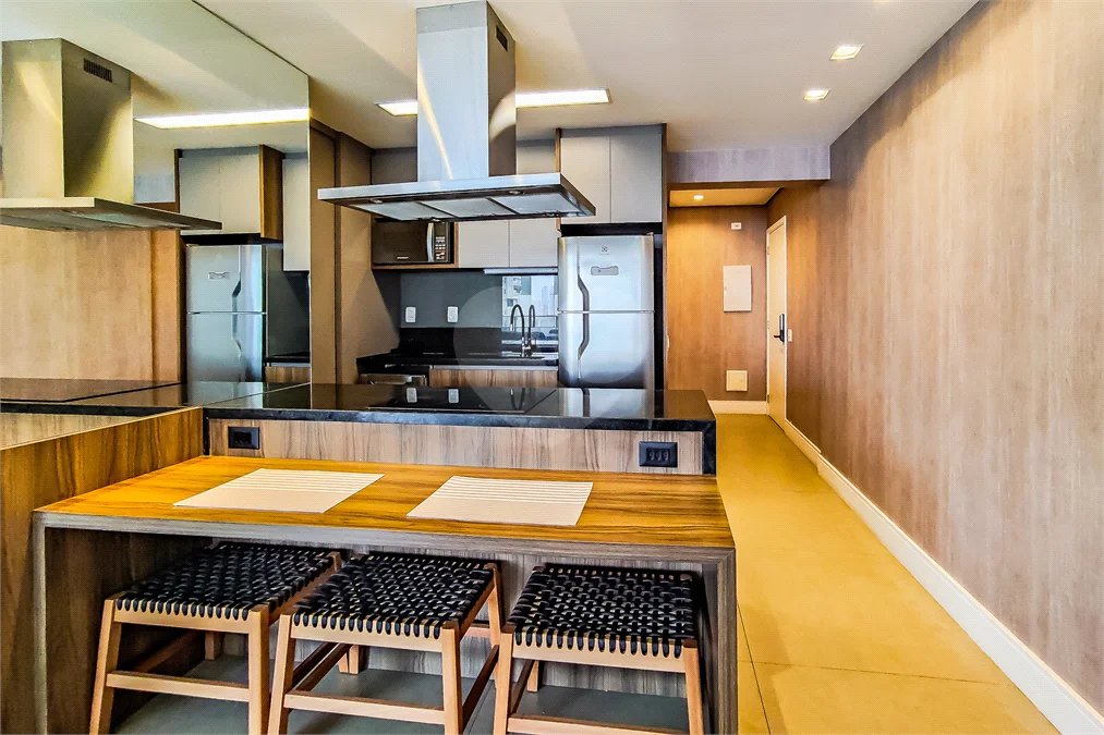 Apartamento totalmente mobiliado com ar-condicionado localizado no coração do Brooklin!!!