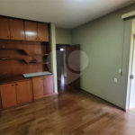 Casa à Venda . Aceita Permuta por Apto. ou Casa ,em Condomínio na Cidade São Paulo ou Bauru.
