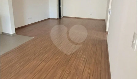 Apartamento à venda com 3 quartos, sendo 1 suíte,  em Jardim Elvira Dias, Poços de Caldas, MG