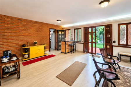 Sobrado com cinco quartos sendo 3 suites 4 vagas| R$ 3.300.000 no Alto da Boa Vista - São Paulo