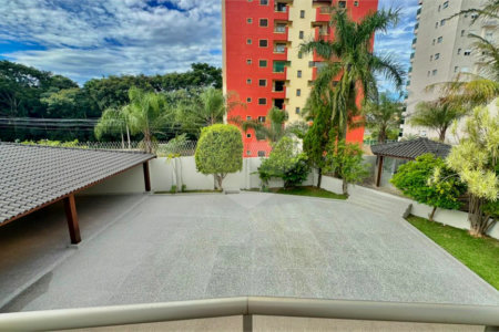 Casa a venda no Parque Faber Castell I