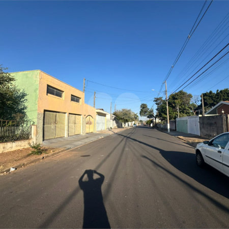 Terreno á venda na Vila Prado com 250m2, em São Carlos.