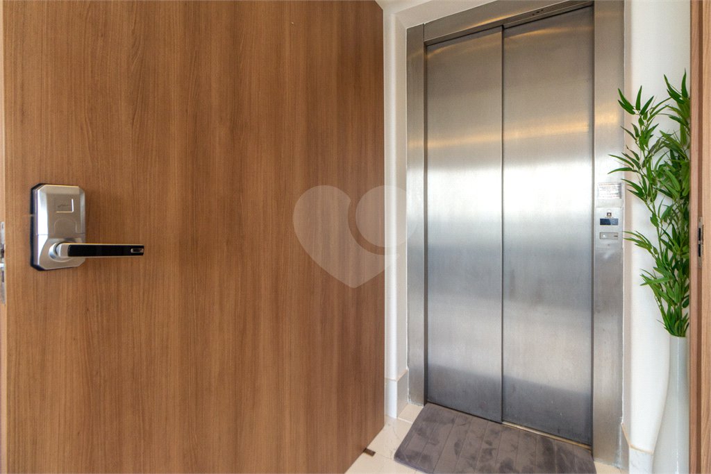 Apartamento de Alto Padrão à Venda na Vila Mariana com 190m², 3 Suítes e Vista para o Parque Ibirapuera