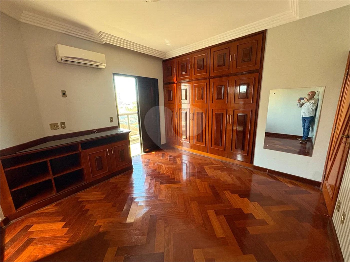 Apartamento disponível no Edifício Palladium no Centro de Piracicaba - SP.