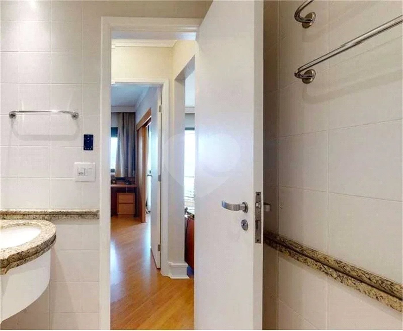 Apartamento para venda e locação no Paraiso de 63m² com 2 dormitórios e uma suíte