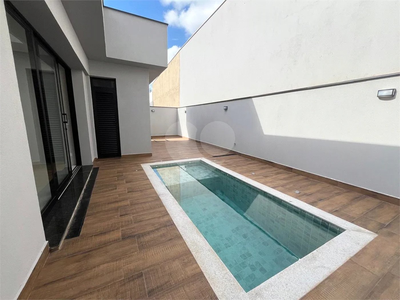 Excelente Casa Plana no Condomínio Bela Vista