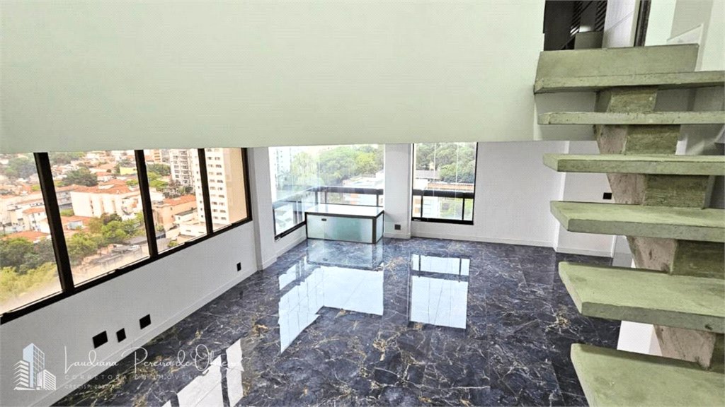 Apartamento à Venda com 210m² com 3 dormitórios e 3 vagas em Perdizes - Estuda permuta .