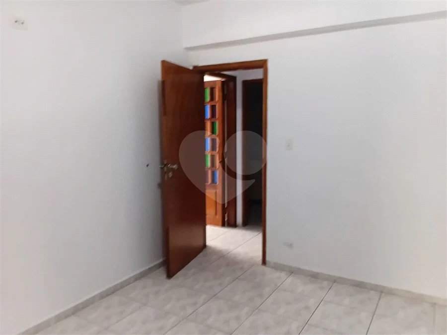 Apartamento à venda ou para alugar com 2 quartos, sendo 1 suíte,  no Centro, São Roque, SP