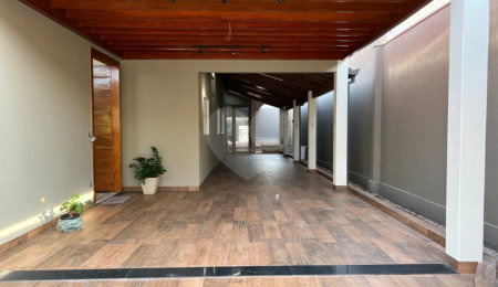 Casa à venda com 3 quartos, sendo 1 suíte,  em Parque Residencial Vale do Sol, Araraquara, SP