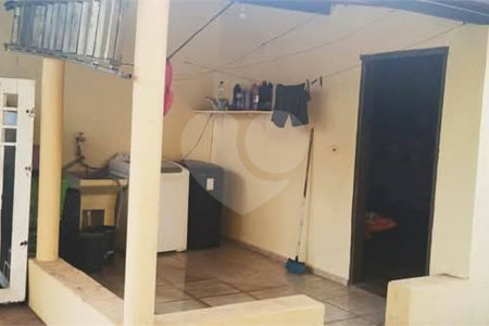 Casa Avarandada à Venda no Belverde – Espaço, Conforto e Contato com a Natureza