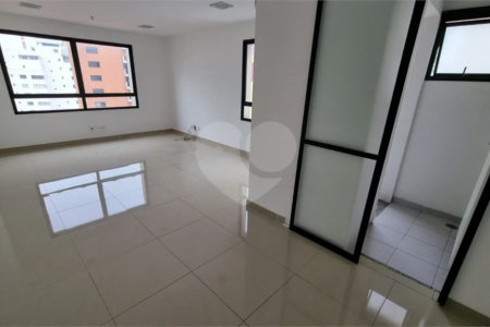 Sala comercial em Perdizes para alugar
