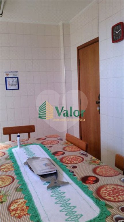 Apartamento com 3 dormitórios