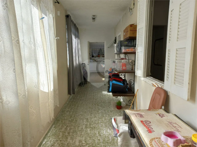 Casa à venda com 3 quartos, sendo 1 suíte,  em Lapa, São Paulo, SP
