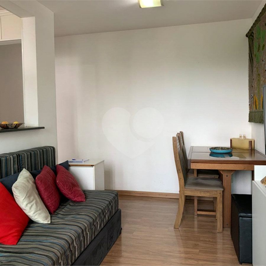 Apartamento á venda - Parque Bristol