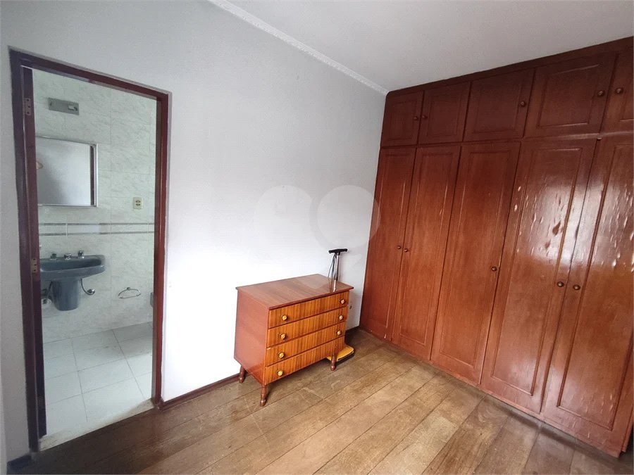 Sobrado à venda com 3 quartos, sendo 1 suíte,  em Vila Guilherme, São Paulo, SP