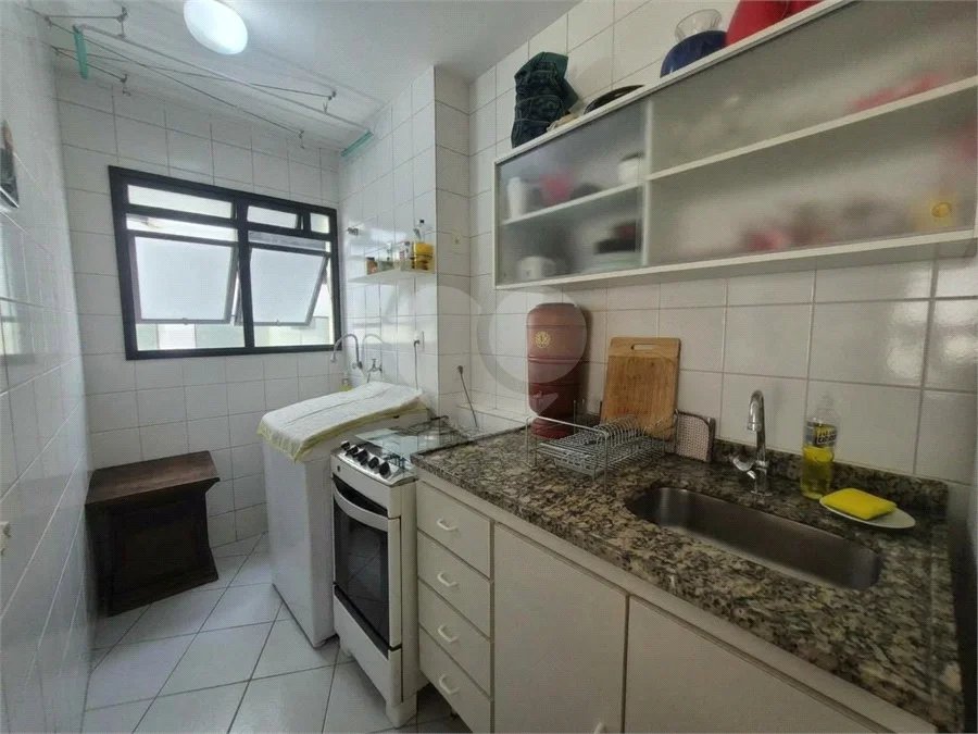 Apartamento 2 quartos, sacada e vaga em Santa Cecília