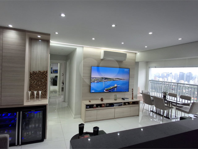 Apartamento para alugar com 2 quartos, sendo 1 suíte,  em Alto da Boa Vista, São Paulo, SP