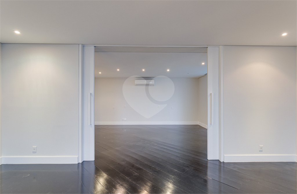 Apartamento à venda ou para alugar com 4 suítes em Alto da Boa Vista, São Paulo, SP