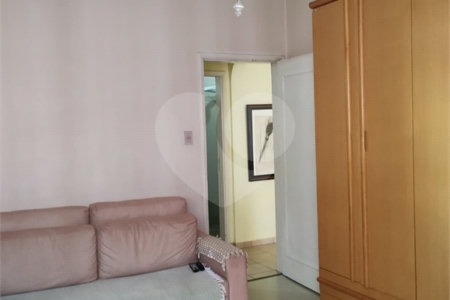 Apartamento em Higienópolis com 2 dormitórios