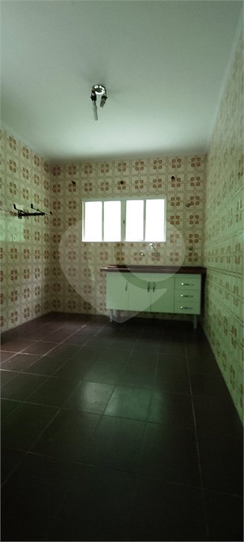 Sobrado à venda com 2 quartos em Jardim Itacolomi, São Paulo, SP