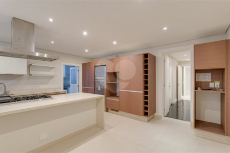 Apartamento à venda ou para alugar com 4 suítes em Alto da Boa Vista, São Paulo, SP