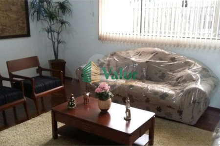 Casa Residencial Jardim Paraíso Á VENDA.