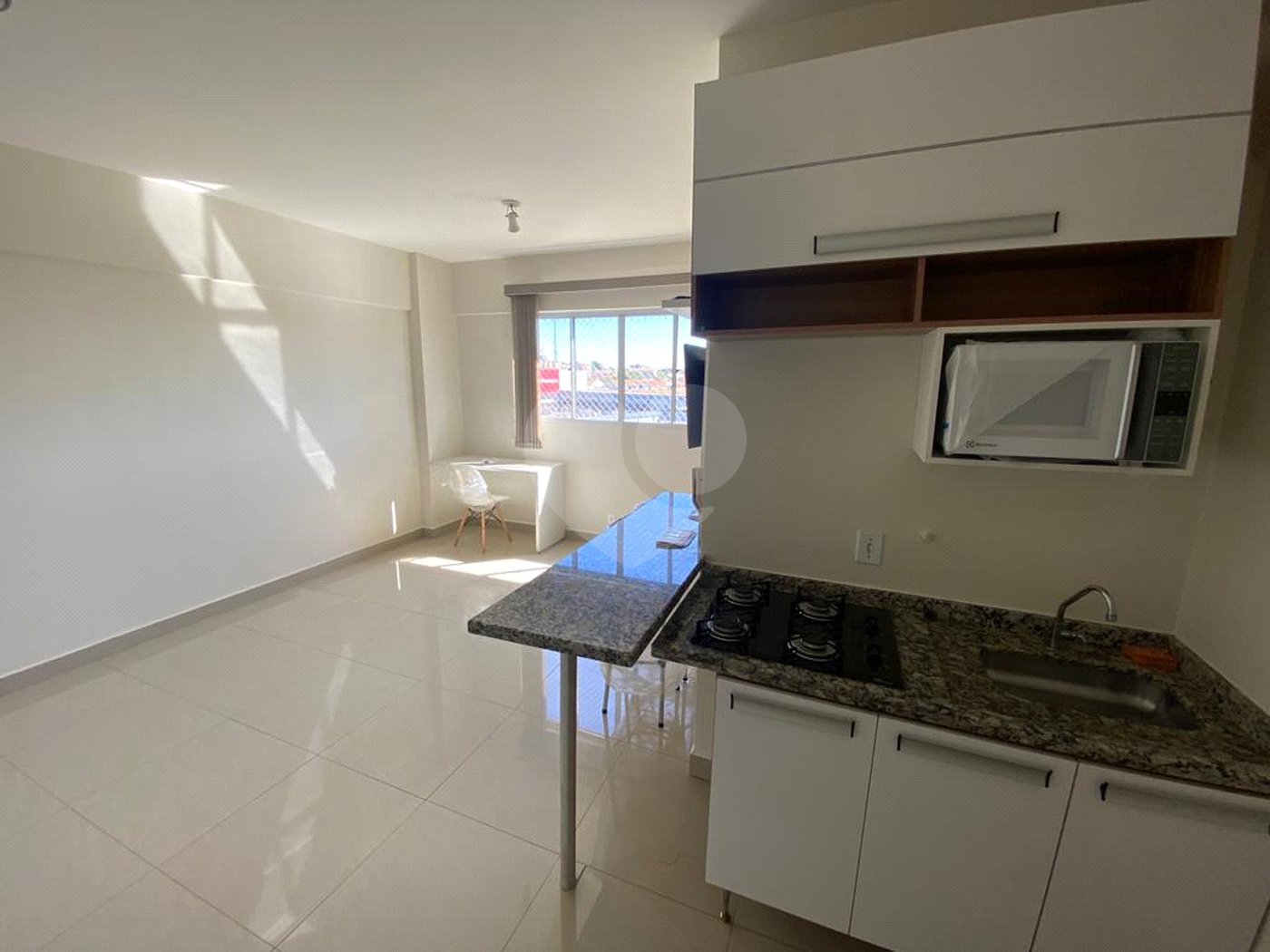 Oportunidade Imperdível: Studio Moderno à Venda