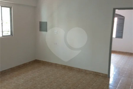 Três casas em terreno de 402m² , à venda no bairro Barcelona em São Caetano do Sul.
