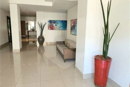 Apartamento de 82m² cm 3 quartos e 2 vagas, à venda no Condomínio Alpes da Serra, no Picanço, Guarulhos.