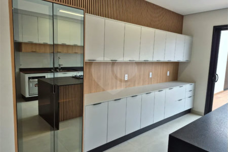 Casa a venda Condominio Maria Candida