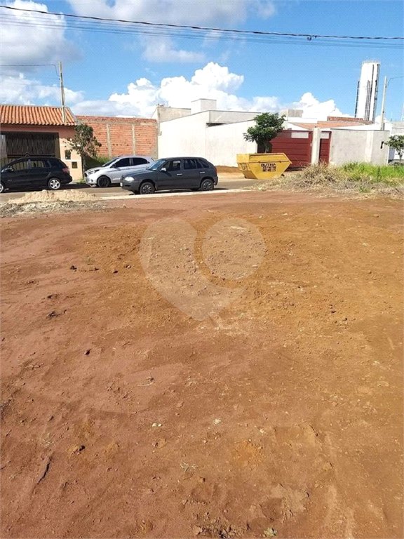 Terreno com 253,00 m² .