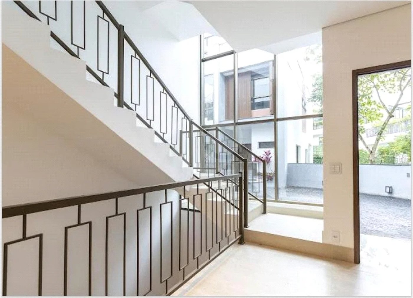 Casa de Condomínio com 3 Quartos e 3 banheiros à Venda, 100 m² por R$ 585.000 - Aceita Permuta