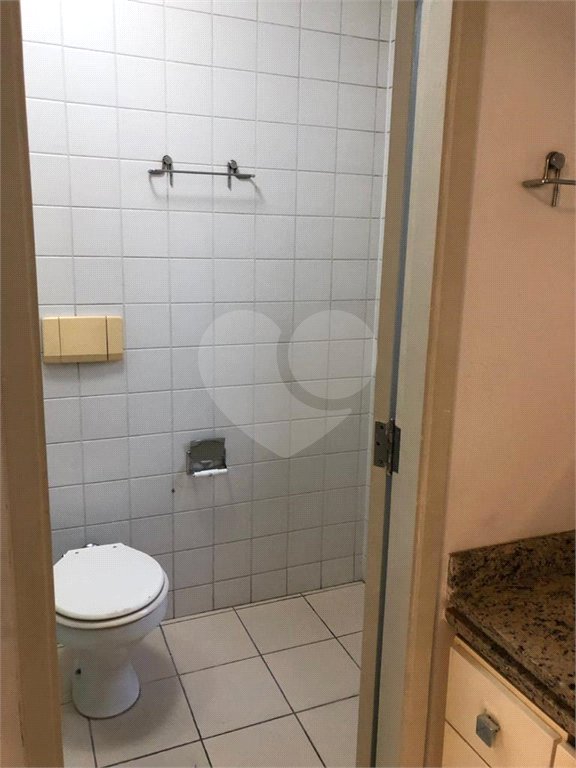 DUPLEX REFORMADO, 02 DORMITORIOS, 01 VAGA C/ ARMARIOS, VARANDA AMPLA, LAZER DE CLUBE!!!