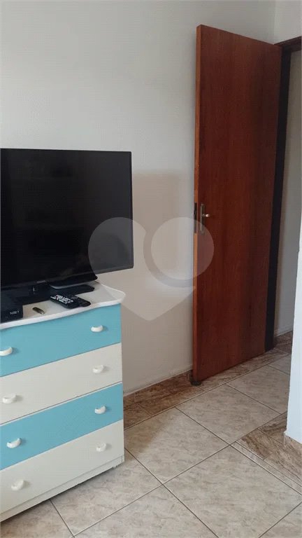 Apartamento com 80m² , 2 dormitórios , sendo 1 suíte , 1 vaga , à venda na Vila Tibiriça , em Santo André.