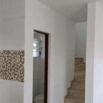 Sobrado à venda com 3 quartos em Jardim Estela Mari, Cotia - SP