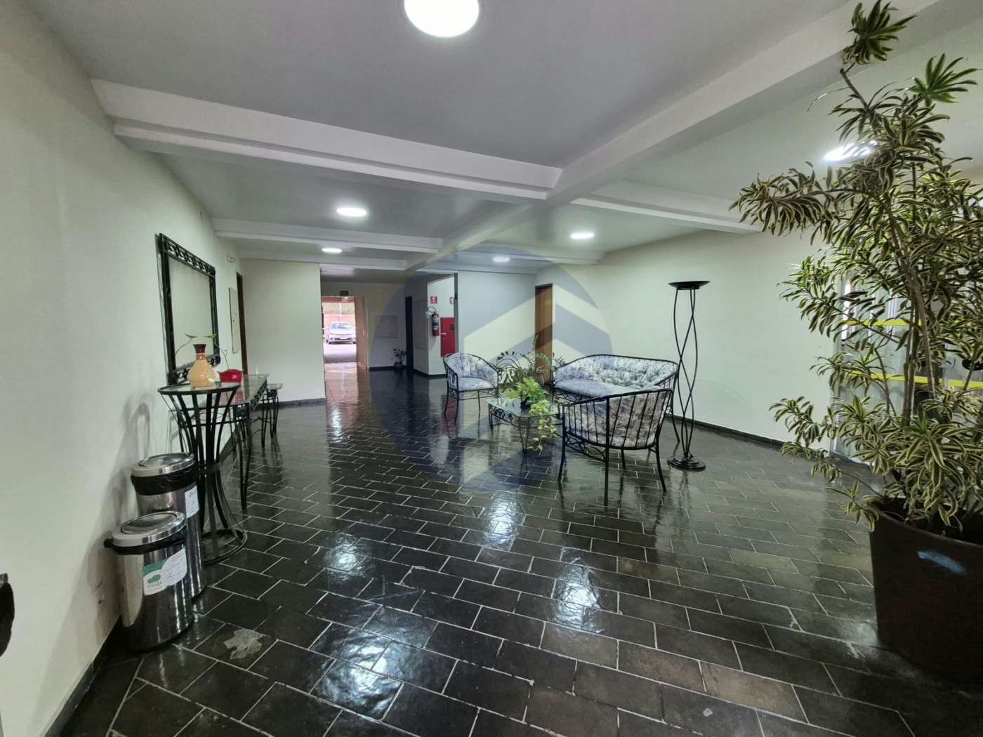 Apartamento à venda com 3 quartos, 1 banheiro e 1 vaga próximo à USP