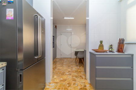 Casa à venda com 3 suítes em Interlagos, São Paulo, SP