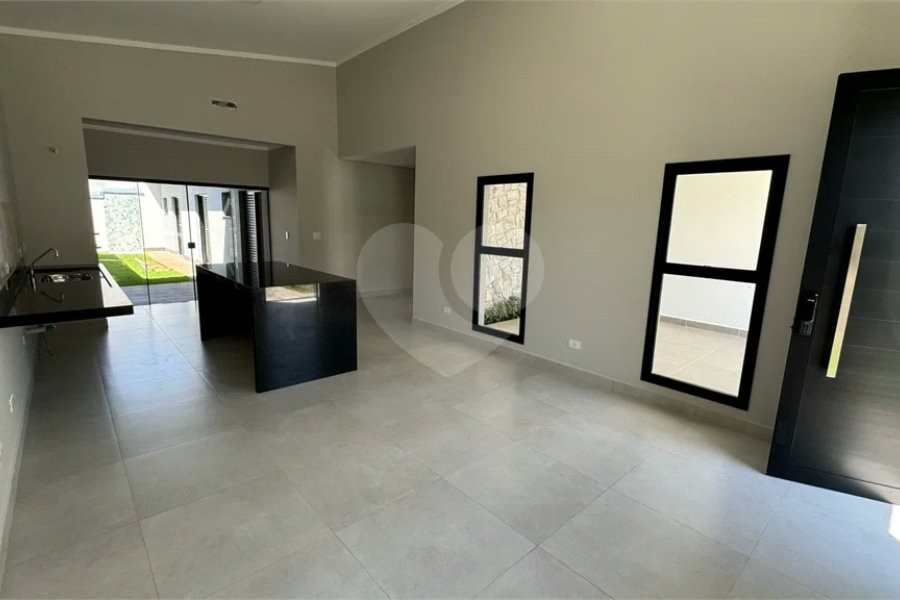 Casa à venda no Condominio Clotilde Brossi no Bairro Água Branca em Piracicaba/SP.