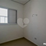 Apartamento com 2 dormitórios , sendo 1 suíte , 1 vaga , á venda na Vila Humaitá em Santo André.