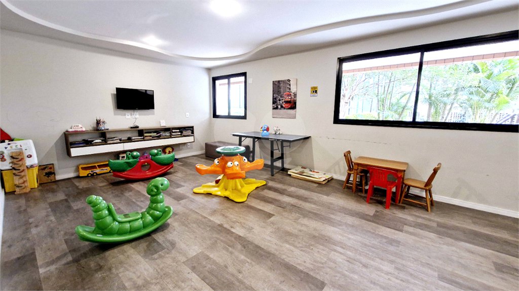 Apartamento à venda com 4 quartos, sendo 2 suítes, em Brooklin, São Paulo, SP